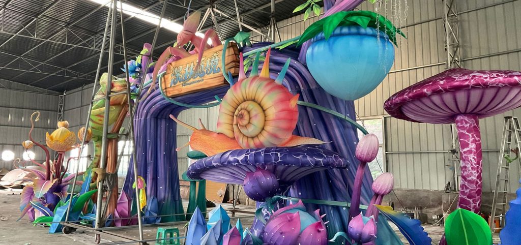 CHINESE LANTERN, CHINESE LANTERN FESTIVAL, DOOR LANTERN, KINDS OF LANTERN
