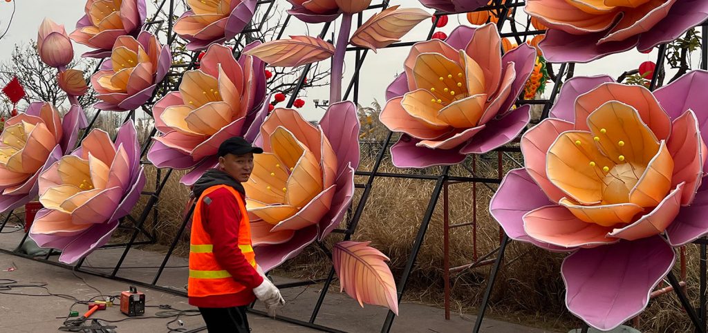 Completed Installation of the Large-scale Floral Lantern Display.