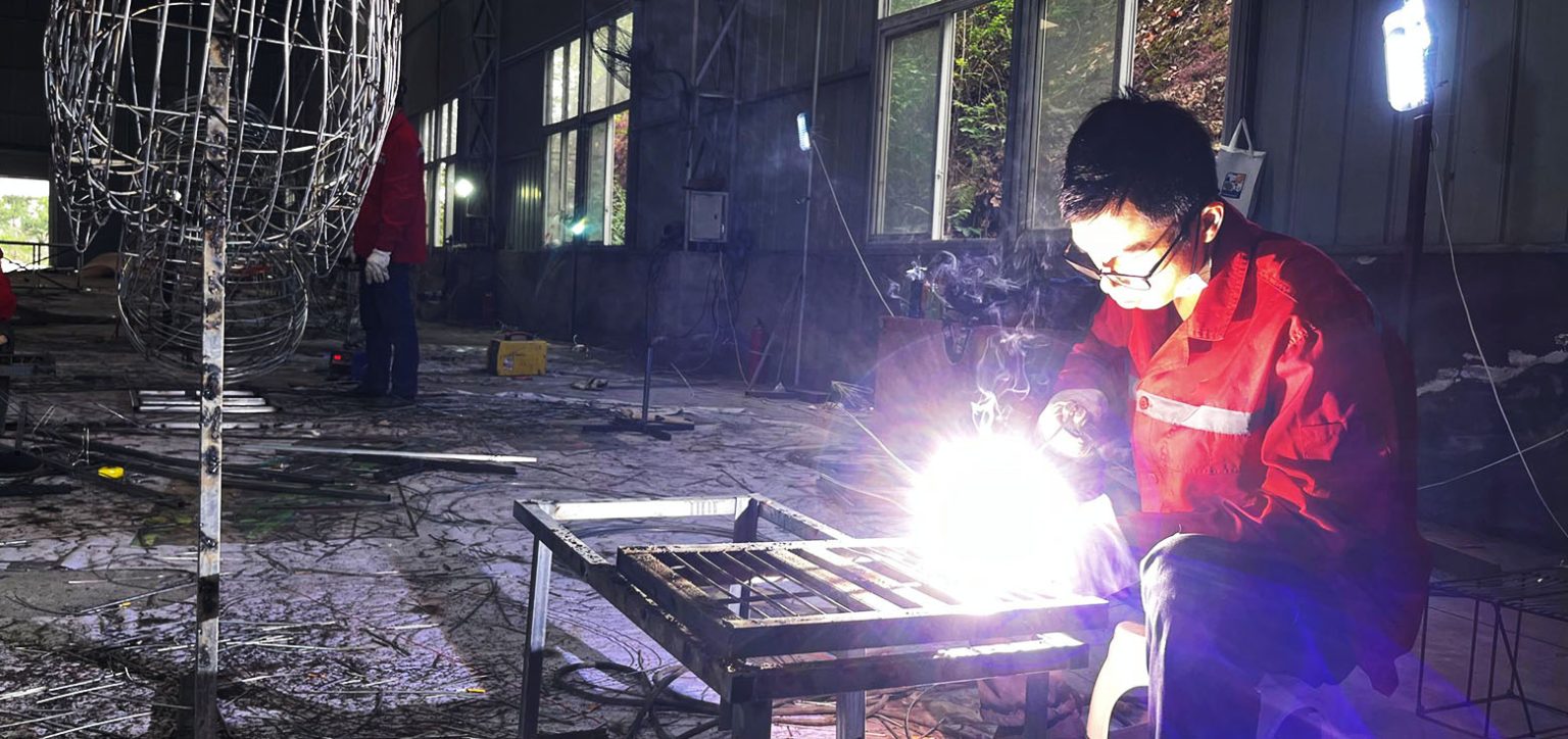 Custom Chinese Lantern Manufacturing Process: Steel Skeleton Welding