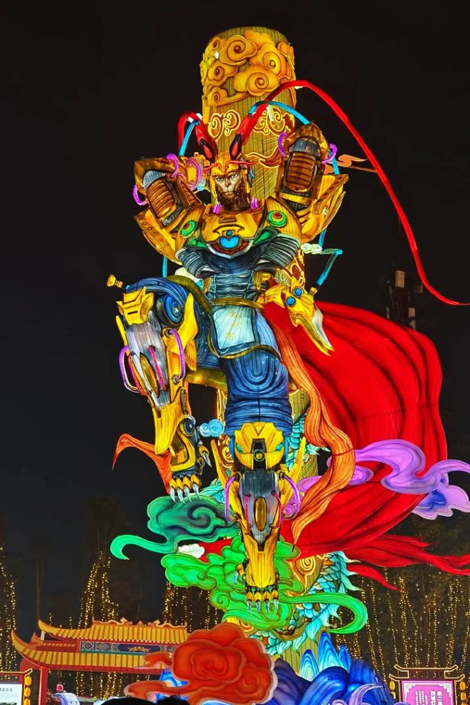 lantern lights for festival：Cool mecha Sun Wukong lanterns