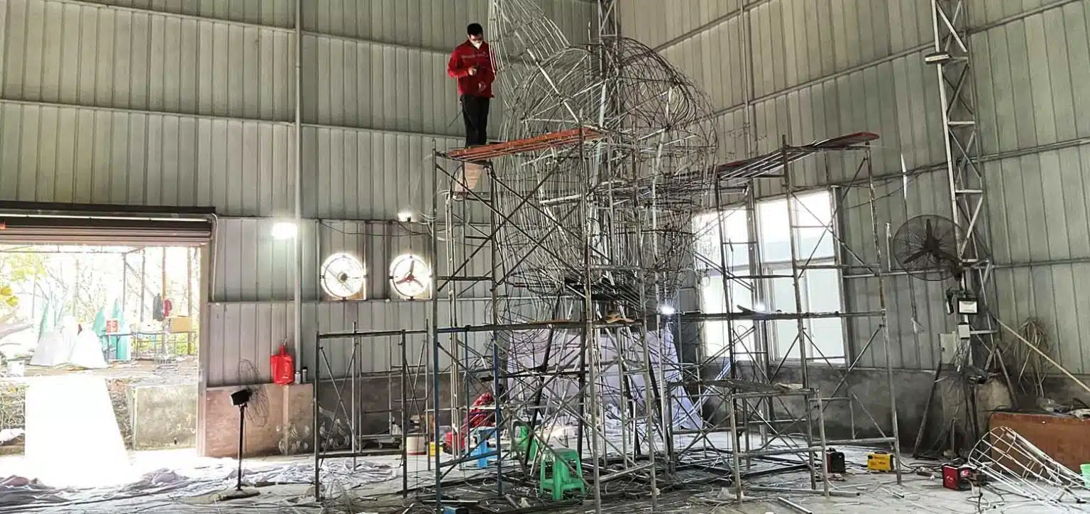LANTERN CRAFTSMANSHIP, MAKING LANTERN, CHINESE LANTERN DESIGN