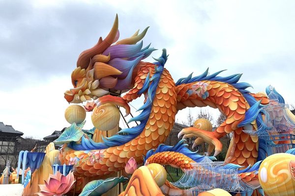 The stage of a Dragon Lantern Festival, with a set of fully installed dragon lanterns.