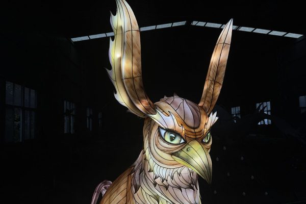 Custom Lantern Product Series:A legendary griffin-shaped monster lantern.