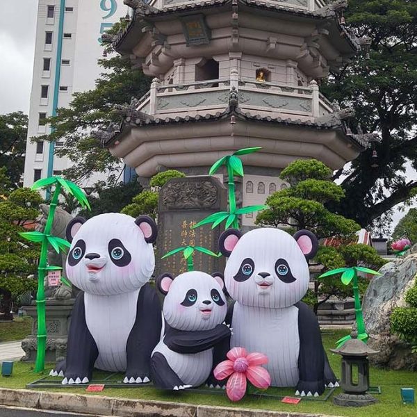 Singapore Mid-Autumn Lantern Festival: a cute panda family.